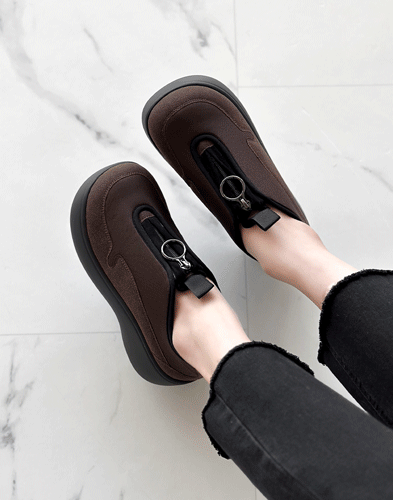 가을 겨울 신상 트렌드에 잘 어울리는 스니커즈 HD-0339