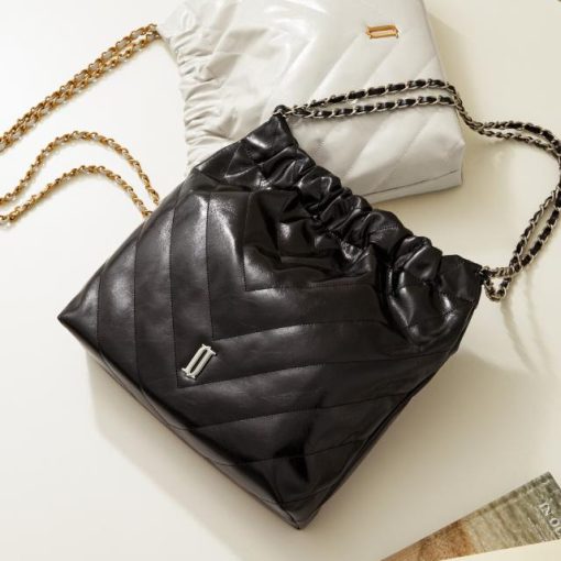 ILLY LG 쇼퍼 BK (JHNCHC3BS330BK980)